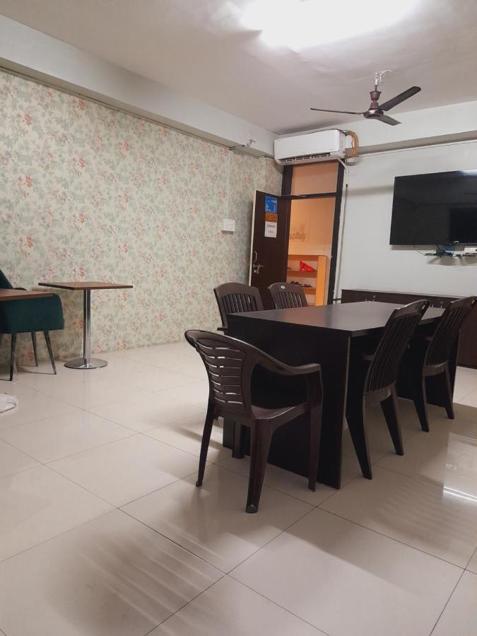 Homestay Ac Dormitory New Delhi Exterior foto