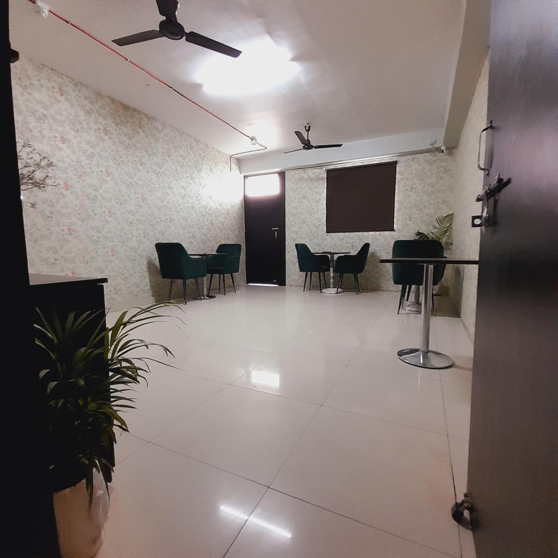 Homestay Ac Dormitory New Delhi Exterior foto