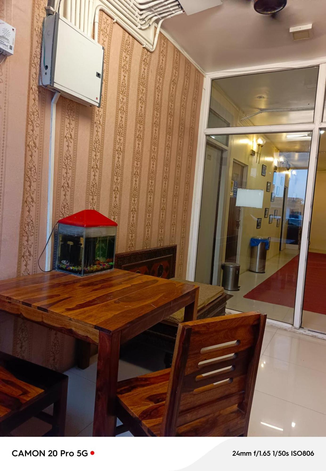 Homestay Ac Dormitory New Delhi Exterior foto