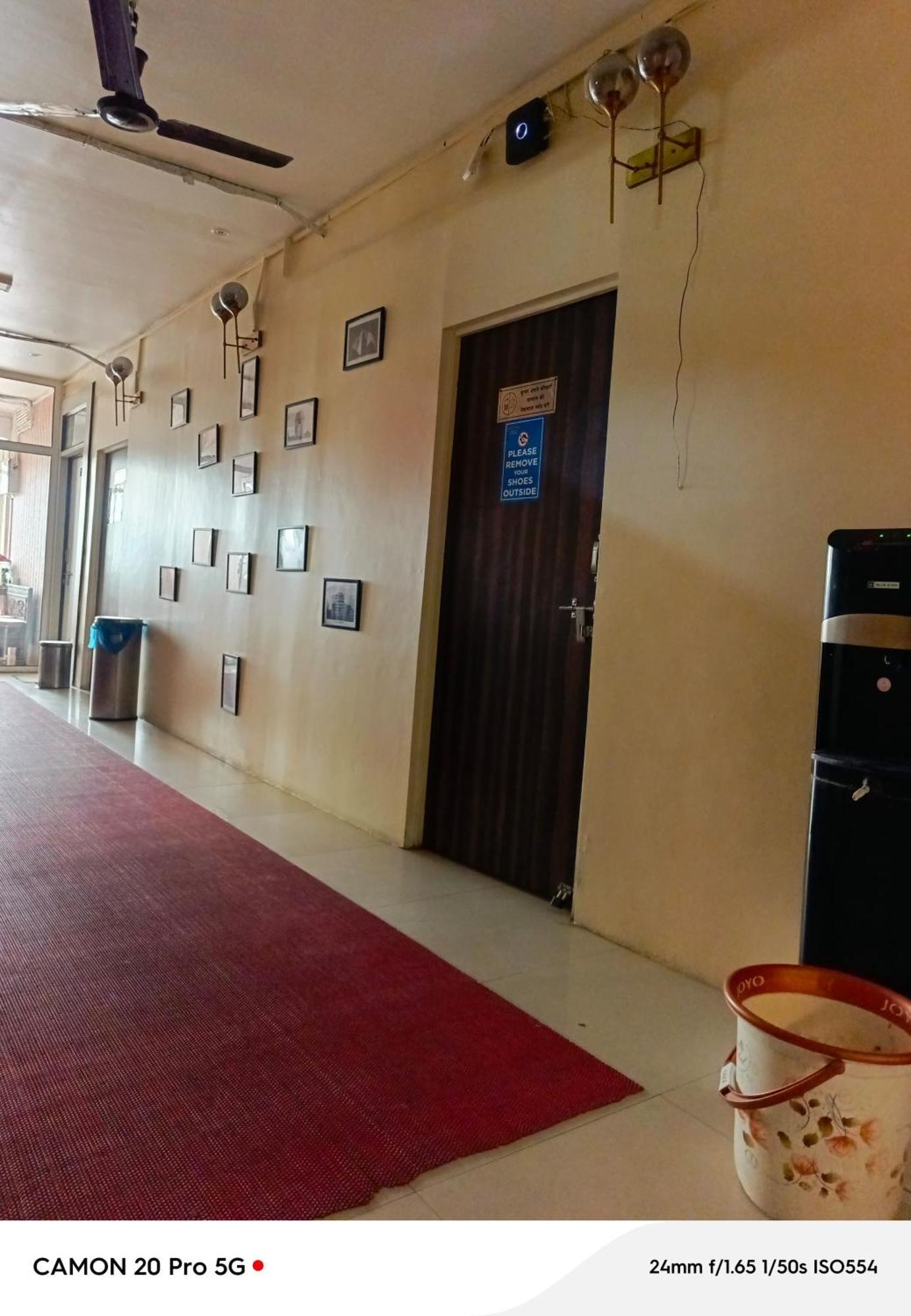 Homestay Ac Dormitory New Delhi Exterior foto